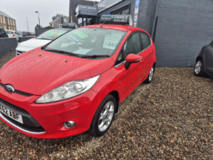 2012 Ford Fiesta 1.3 Zetec in Red — image 4