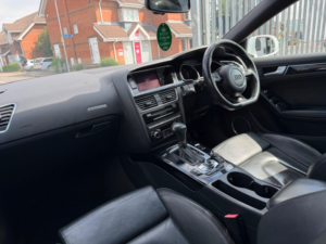 2013 Audi A5 2.0 Tdi Black Edition Sportback S Tronic Quattro Euro 5 (s/s) 5dr in White — image 2