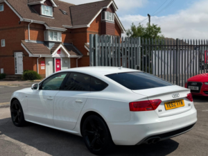 2013 Audi A5 2.0 Tdi Black Edition Sportback S Tronic Quattro Euro 5 (s/s) 5dr in White — image 4