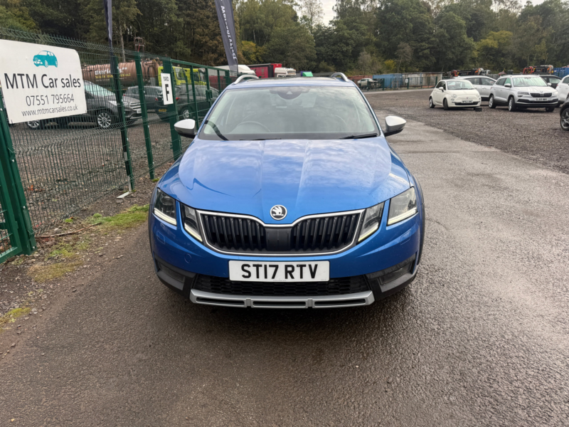 2017 Skoda Octavia 2.0 Tdi Scout Estate 5dr Diesel Manual 4WD Euro 6 (s/s) (150 Ps) in Blue — image 1