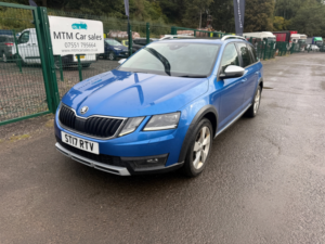 2017 Skoda Octavia 2.0 Tdi Scout Estate 5dr Diesel Manual 4WD Euro 6 (s/s) (150 Ps) in Blue — image 2