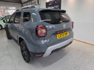 2022 Dacia Duster 1.3 Tce Extreme Se SUV 5dr Petrol Edc Euro 6 (s/s) (150 Ps) in Grey — image 3