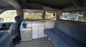 2011 Toyota Noah in Other — image 2