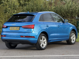 2016 Audi Q3 2.0 Tdi Se in Blue — image 6