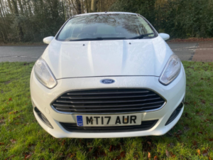 2017 Ford Fiesta 1.0 T Ecoboost Zetec in White — image 3