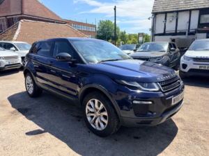 2016 Land Rover Range Rover Evoque Td4 Se Tech in Blue — image 6
