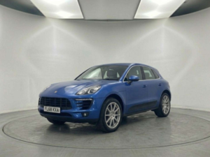 2018 Porsche Macan 3.0 Macan S D Semi-Auto 4WD 5dr in Blue — image 3