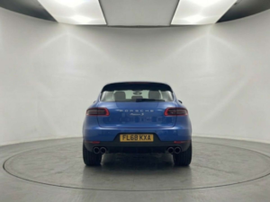 2018 Porsche Macan 3.0 Macan S D Semi-Auto 4WD 5dr in Blue — image 6