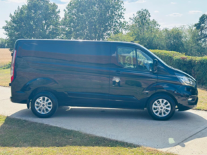 2020 Ford Transit Custom 2.0 300 Ecoblue Limited Auto L1 H1 Euro 6 (s/s) 5dr in Black — image 2