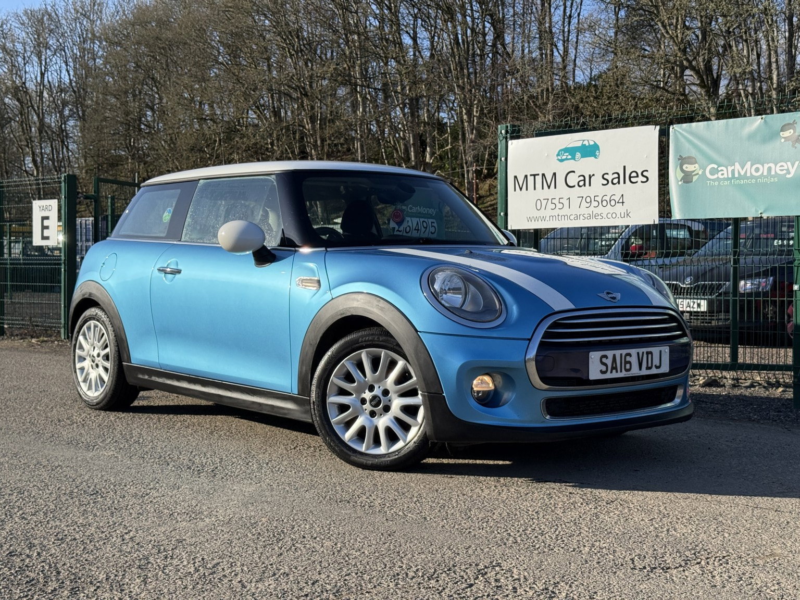 2016 MINI Hatch 1.5 Cooper Hatchback 3dr Petrol Manual Euro 6 (s/s) (136 Ps) in Blue — image 1