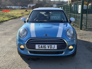 2016 MINI Hatch 1.5 Cooper Hatchback 3dr Petrol Manual Euro 6 (s/s) (136 Ps) in Blue — image 2
