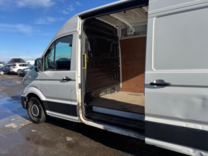 2019 Volkswagen Crafter 2.0 Tdi Cr35 Trendline Rwd Mwb High Roof Euro 6 (s/s) 5dr in White — image 5