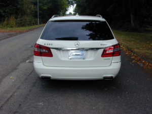 2012 Mercedes-Benz E Class Ref 8470 - Sold Confirmed Order - Mercedes W212 E350 Avantgarde Blue Tec V6 Diesel Est - Ex Japan in White — image 5