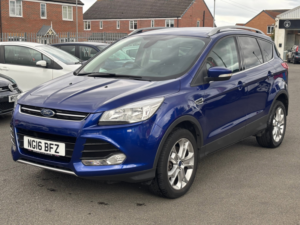 2016 Ford Kuga 2.0 Tdci Titanium SUV 5dr Diesel Manual 2WD Euro 6 (s/s) (150 Ps) in Blue — image 4