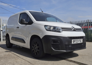 2023 Citroen Berlingo 1.5 Berlingo Van M Bluehdi 100 S&s 6-Speed Manual 1000 Enterprise Edition in White — image 4
