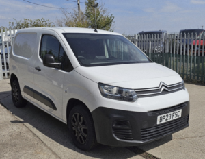 2023 Citroen Berlingo 1.5 Berlingo Van M Bluehdi 100 S&s 6-Speed Manual 1000 Enterprise Edition in White — image 5