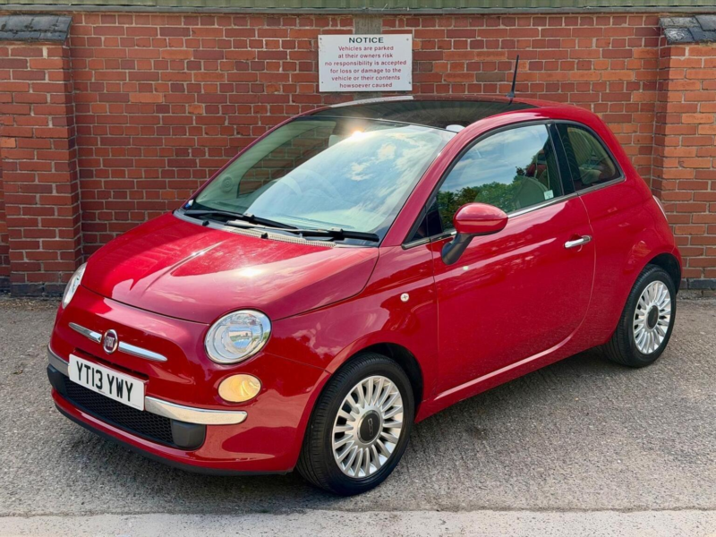 2013 Fiat 500 1.2 Lounge Euro 4 3dr in Red — image 1