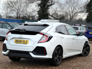 2018 Honda Civic 1.0 Vtec Turbo Sr Euro 6 (s/s) 5dr in White — image 5