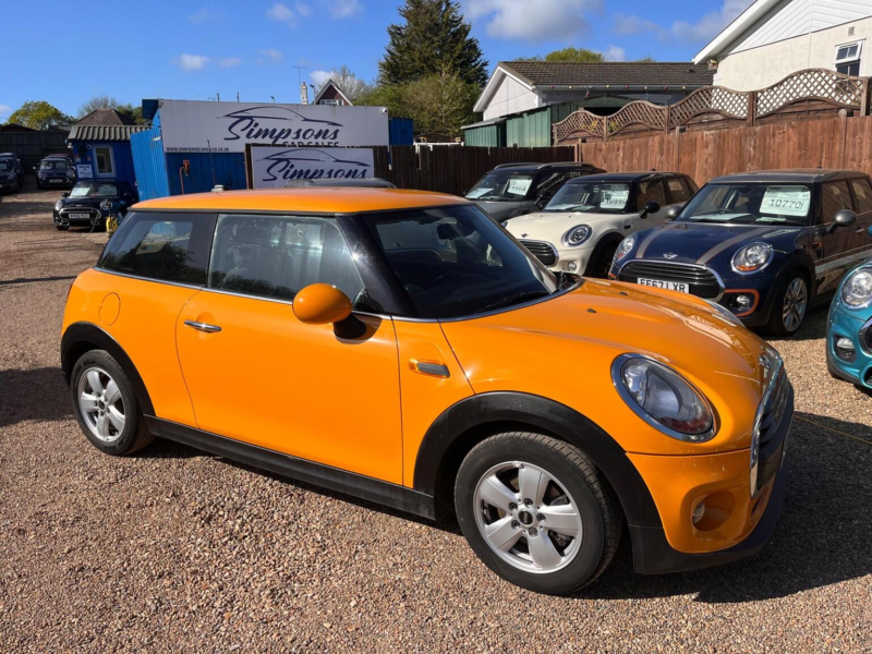 2016 MINI Hatch 1.2 One Euro 6 (s/s) 3dr in Orange — image 1