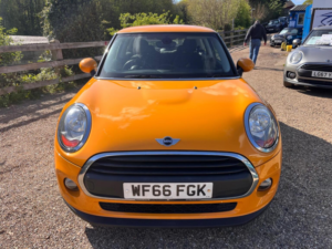 2016 MINI Hatch 1.2 One Euro 6 (s/s) 3dr in Orange — image 4