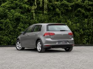 2015 Volkswagen Golf 1.4 Tsi Bluemotion Tech Match in Grey — image 3