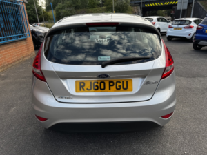 2011 Ford Fiesta 1.3 Zetec in Silver — image 5