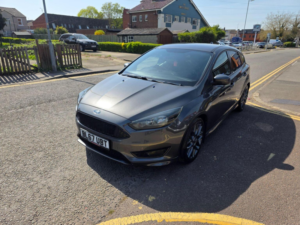 2018 Ford Focus 1.0t Ecoboost St-Line Euro 6 (s/s) 5dr in Grey — image 3