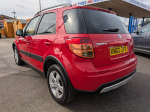 2010 Suzuki Sx4 1.6 Sz5 in Red — image 3
