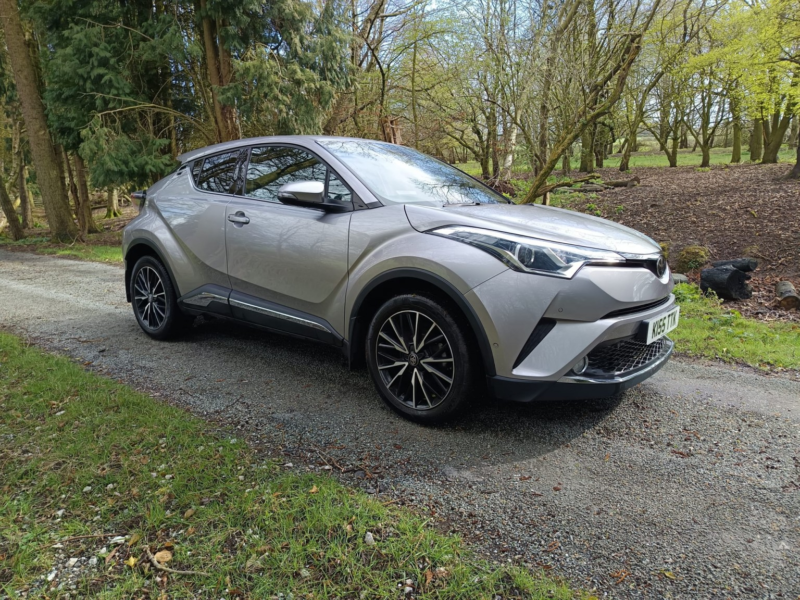 2019 Toyota C-Hr 1.2 Vvt-I Excel in Silver — image 1
