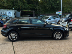 2015 Audi A3 1.6 Tdi Se Technik Sportback Euro 6 (s/s) 5dr in Black — image 6
