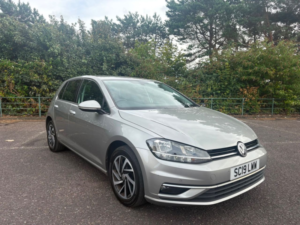 2019 Volkswagen Golf 1.6 Tdi Match Hatchback 5dr Diesel Manual Euro 6 (s/s) (115 Ps) in Silver — image 3