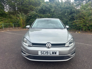 2019 Volkswagen Golf 1.6 Tdi Match Hatchback 5dr Diesel Manual Euro 6 (s/s) (115 Ps) in Silver — image 5