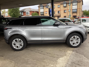 2020 Land Rover Range Rover Evoque 2.0 D150 S Auto 4WD Euro 6 (s/s) 5dr in Grey — image 3