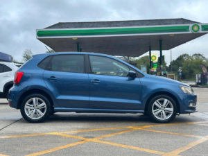 2017 Volkswagen Polo 1.0 Bluemotion Tech Match Edition Euro 6 (s/s) 5dr in Blue — image 2