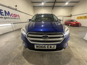 2017 Ford Kuga 2.0 Tdci Titanium in Blue — image 3