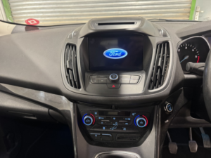 2017 Ford Kuga 2.0 Tdci Titanium in Blue — image 4