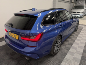 2022 BMW 3 Series 2.0 320d M Sport Touring in Blue — image 6