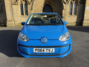 2014 Volkswagen Up! 1.0 High Up! in Blue — image 3