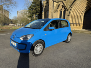 2014 Volkswagen Up! 1.0 High Up! in Blue — image 4