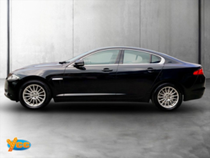 2012 Jaguar Xf 2.2d Se Business Saloon 4dr Diesel Auto Euro 5 (s/s) (163 Ps) in Black — image 4