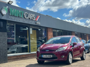 2009 Ford Fiesta 1.4 Titanium in Red — image 3