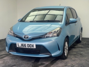 2016 Toyota Yaris 1.33 Dual Vvt-I Tr Multidrive S Euro 5dr in Other — image 3