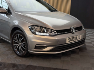 2018 Volkswagen Golf 1.4 Tsi Se Nav Estate 5dr Petrol Manual Euro 6 (s/s) (125 Ps) in Silver — image 3