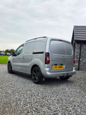 2018 Citroen Berlingo 1.6 Bluehdi 850 Enterprise Panel Van 5dr Diesel Manual L1 (112 G/km, 100 Bhp) in Silver — image 5