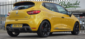 2014 Renault Clio 1.6 Renaultsport 200 Turbo Edc Lux in Yellow — image 2