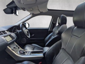 2018 Land Rover Range Rover Evoque 2.0 Td4 Se Tech Auto 4WD Euro 6 (s/s) 5dr in Black — image 4