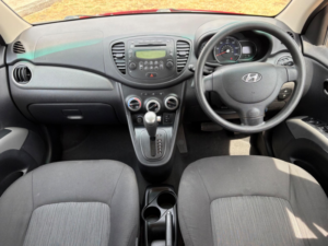 2011 Hyundai I10 1.2 Active Auto Euro 5 5dr in Red — image 2