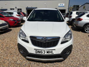 2013 Vauxhall Mokka 1.7 Cdti Se in White — image 3