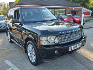2005 Land Rover Range Rover 4.2 V8 Supercharged Vogue Se Station Wagon 5dr in Black — image 5