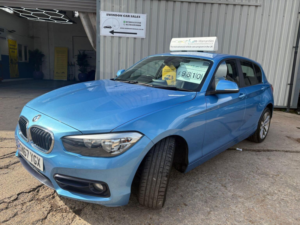 2017 BMW 1 Series 1.5 118i Sport Auto Euro 6 (s/s) 5dr in Blue — image 3